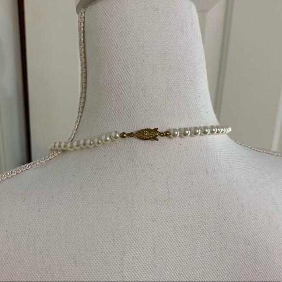 3/$10 🔆 Faux Pearl Necklace 26” - Picture 3 of 6
